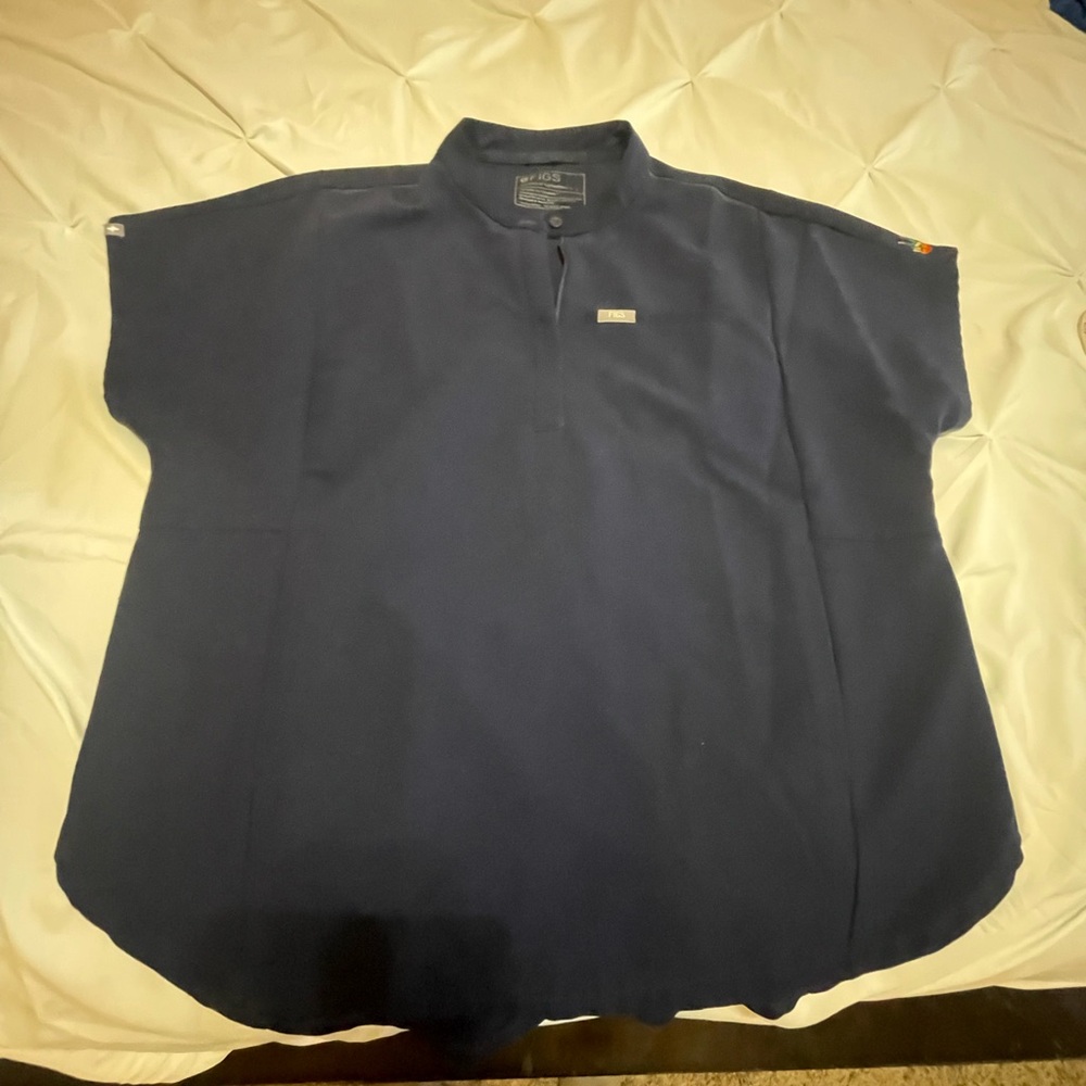 FIGS Technical Collection Scrub Top, size large, navy blue with pride peace sign